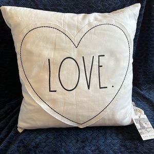 Rae Dunn Love pillow 🖤